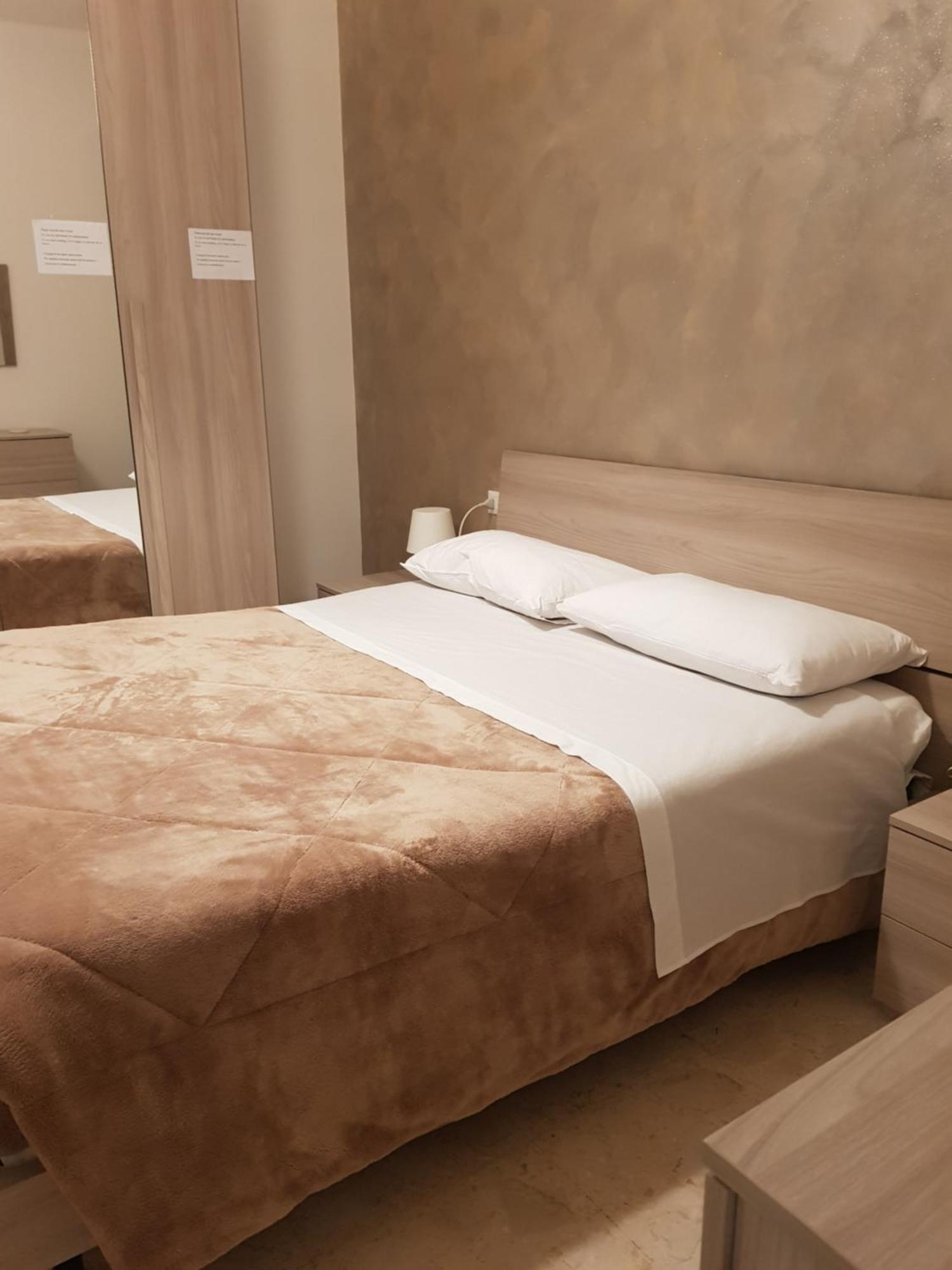 La Casa Al Mare Apartment Пескара Екстериор снимка